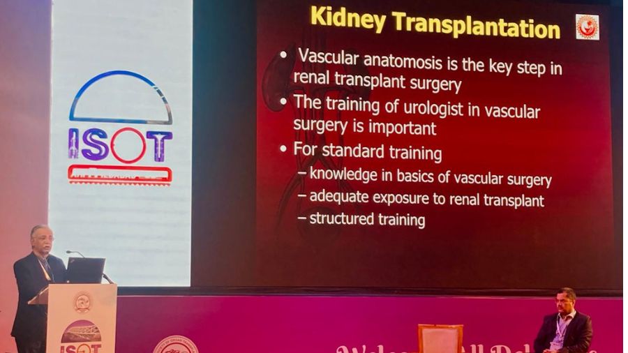 Chairing kidney transplant session at ISOT drdipakjoshi