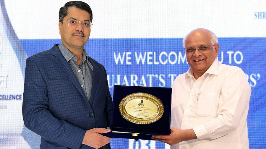 Dr. Dipak Joshi Honored with Bharat Medical Excellence Award | Advanced Kidney Transplants